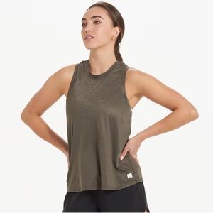 Vuori Mod Racerback Oregano Tank Top